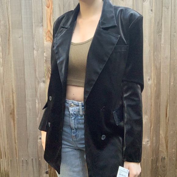 NWT Blank NYC faux leather blazer - Picture 4 of 9